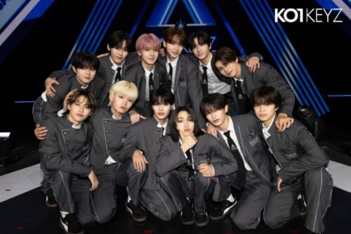 KO1KEYZ(コイキーズ) メンバー12人集合写真